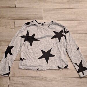 🍿SHEIN Gray with Black Stars Lightweight Sweater 🐠🍬